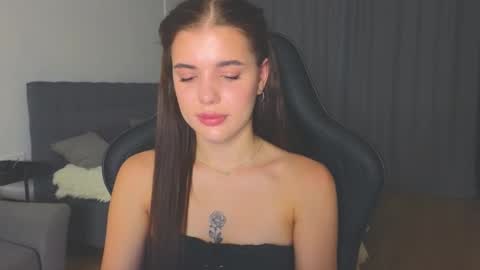 Adriana online show from September 20, 2025, 9:49 pm