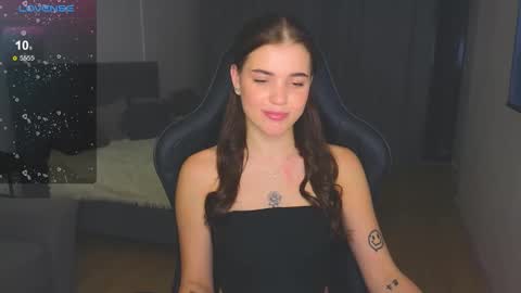 Adriana online show from November 1, 2025, 12:56 am