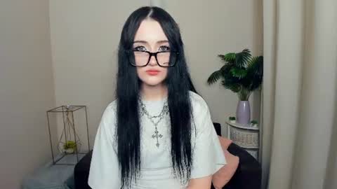 Snapshot of adriamascioli chatting on July 8, 2026, 6:56 pm Eva online show from July 8, 2026, 6:56 pm
