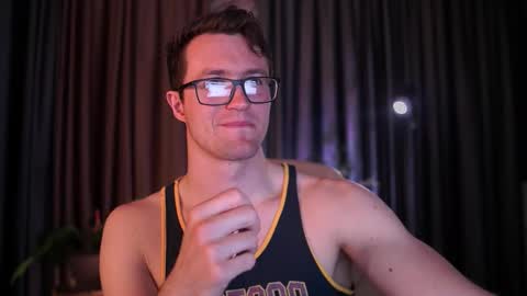 Adrian online show from March 25, 2026, 5:35 am