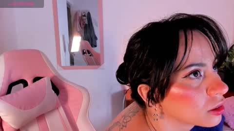 Snapshot of adriannyp chatting on October 26, 2025, 3:12 am adrianny online show from October 26, 2025, 3:12 am