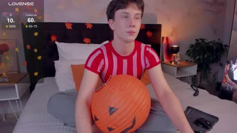 adrianoaubert online show from October 20, 2025, 10:16 am