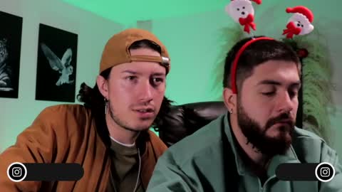 Snapshot of adrianwilliams_ chatting on December 17, 2024, 10:43 pm Adrian Williams online show from December 17, 2024, 10:43 pm