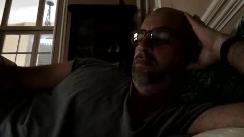 adrienfromparis online show from December 18, 2025, 8:09 am