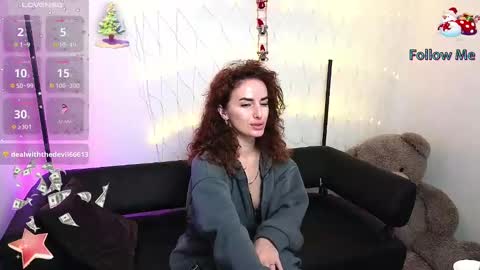 Adriana online show from December 25, 2024, 6:09 am