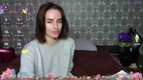 Adriana online show from October 10, 2025, 4:39 pm