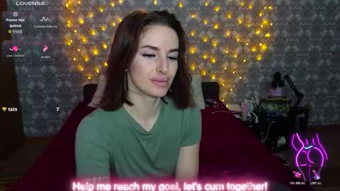 Adriana online show from December 19, 2025, 8:21 am