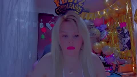 adriiana_fox_ online show from March 10, 2026, 5:29 pm