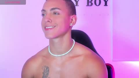 Snapshot of adriianlopez chatting on December 2, 2024, 5:15 pm Adrian Lopez online show from December 2, 2024, 5:15 pm