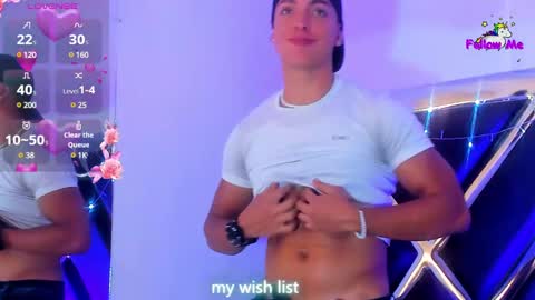 Snapshot of adriianlopez chatting on December 21, 2024, 8:10 pm Adrian Lopez online show from December 21, 2024, 8:10 pm