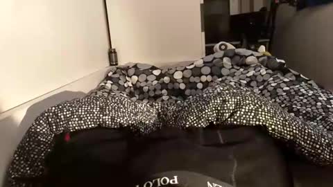 adrisex2002 online show from December 9, 2024, 6:35 pm