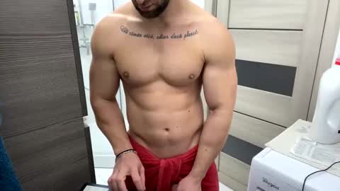 Mrrfitt online show from November 11, 2025, 12:49 pm