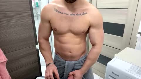 Mrrfitt online show from February 16, 2026, 8:38 pm