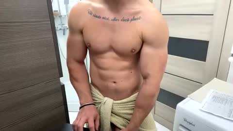 Snapshot of advp69 chatting on May 9, 2026, 12:43 pm Mrrfitt online show from May 9, 2026, 12:43 pm