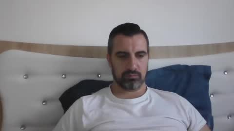 Adrian online show from April 8, 2026, 5:40 am