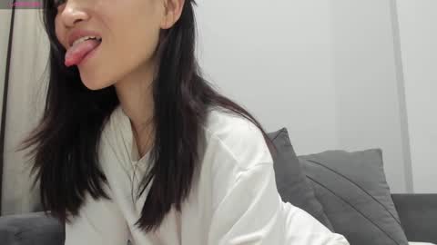 Snapshot of ae_nie chatting on January 27, 2025, 2:46 pm Aenie online show from January 27, 2025, 2:46 pm