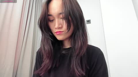 Snapshot of ae_nie chatting on February 3, 2025, 4:14 am Aenie online show from February 3, 2025, 4:14 am