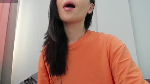 Snapshot of ae_nie chatting on February 7, 2025, 9:16 am Aenie online show from February 7, 2025, 9:16 am