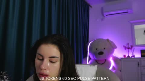 Aelia online show from January 13, 2025, 5:44 am