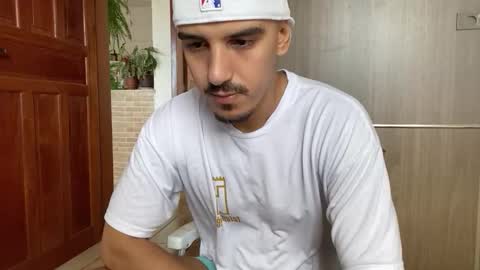 Luci online show from February 5, 2026, 5:50 pm