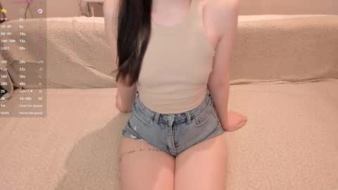 Emi online show from October 27, 2025, 3:05 pm