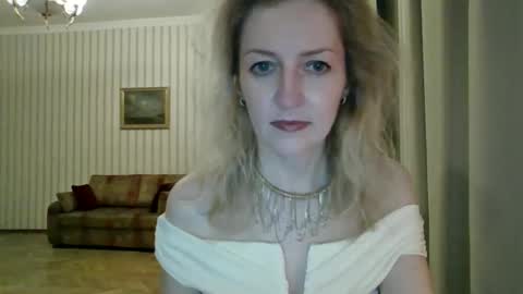 Snapshot of aeroliss chatting on April 18, 2026, 7:07 pm aeroliss online show from April 18, 2026, 7:07 pm