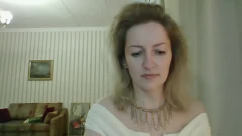 Snapshot of aeroliss chatting on May 16, 2026, 5:34 pm aeroliss online show from May 16, 2026, 5:34 pm
