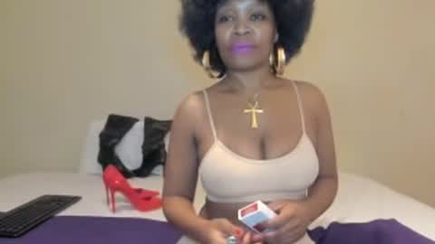 Snapshot of aficangagqueen chatting on June 19, 2026, 2:38 am AfricanSquirtQueen online show from June 19, 2026, 2:38 am