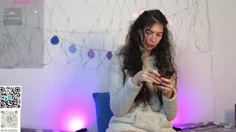 Afina online show from May 24, 2026, 1:32 am