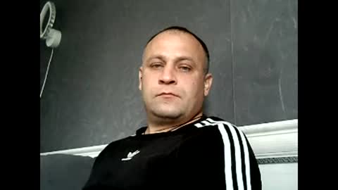 Sasha online show from October 17, 2025, 6:27 am