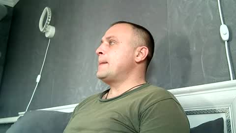 Sasha online show from November 14, 2025, 7:40 am