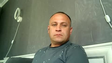 Sasha online show from May 26, 2026, 5:14 am