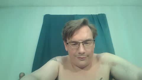 Snapshot of afreeman1 chatting on October 19, 2025, 1:06 am afreeman1 online show from October 19, 2025, 1:06 am