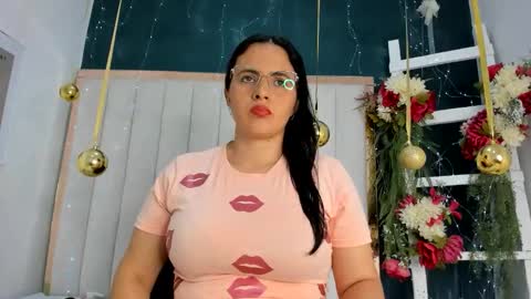 Snapshot of africa_holmes chatting on January 6, 2026, 2:15 am Africa online show from January 6, 2026, 2:15 am