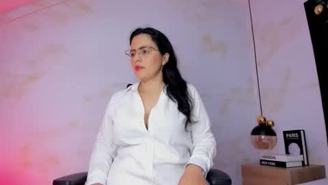 Snapshot of africa_holmes chatting on February 8, 2026, 2:48 am Africa online show from February 8, 2026, 2:48 am