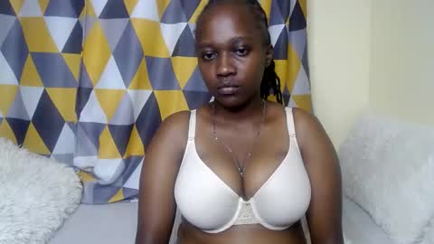 Snapshot of african_bervaly581309 chatting on February 11, 2025, 10:26 am bervaly online show from February 11, 2025, 10:26 am