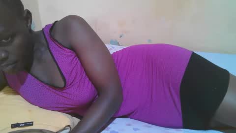 Snapshot of african_pussy2 chatting on November 14, 2025, 7:40 am african_pussy2 online show from November 14, 2025, 7:40 am