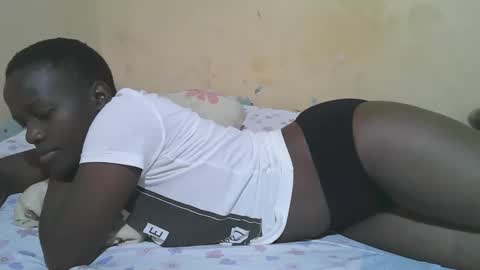 Snapshot of african_pussy2 chatting on November 25, 2025, 6:57 am african_pussy2 online show from November 25, 2025, 6:57 am