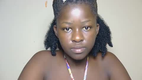 african_sluttygal online show from November 22, 2025, 10:20 pm