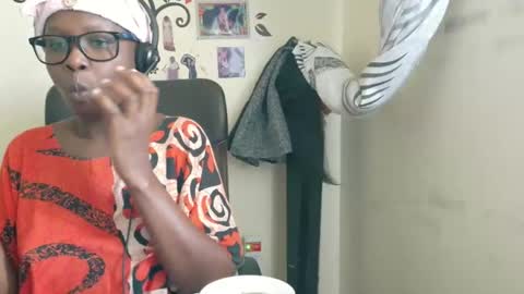 Snapshot of africanquee2 chatting on December 30, 2024, 7:26 am jackline online show from December 30, 2024, 7:26 am