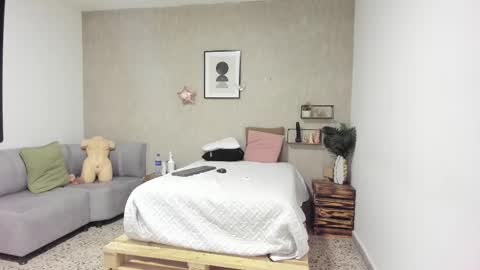 Snapshot of afrodita_martinez chatting on October 11, 2025, 6:45 am Afrodita online show from October 11, 2025, 6:45 am