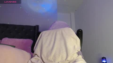 Afrodita online show from October 11, 2025, 2:00 am