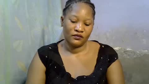 Snapshot of afronubians chatting on April 17, 2026, 2:20 pm afronubians online show from April 17, 2026, 2:20 pm