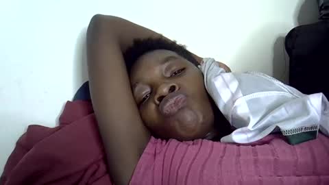 pink  and josphen online show from January 27, 2025, 8:39 pm