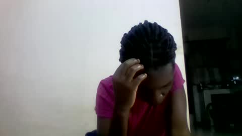 pink  and josphen online show from February 8, 2025, 5:08 am