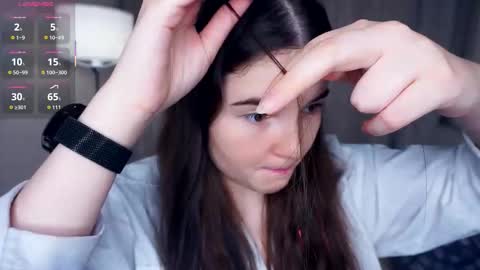 Snapshot of aftonbunkers chatting on November 28, 2025, 6:16 am Lana 1800 - 0330 UTC Mia 0700- 1630 UTC online show from November 28, 2025, 6:16 am