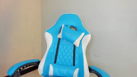 Snapshot of agata18_ chatting on November 20, 2025, 12:49 pm A G A T A online show from November 20, 2025, 12:49 pm