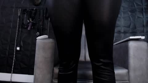 Snapshot of agata_darkness chatting on February 13, 2025, 3:24 pm Miss Agata online show from February 13, 2025, 3:24 pm