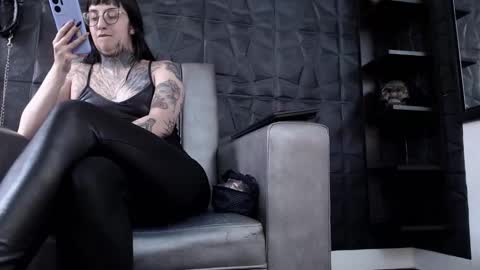 Snapshot of agata_darkness chatting on November 18, 2025, 6:23 pm Miss Agata online show from November 18, 2025, 6:23 pm