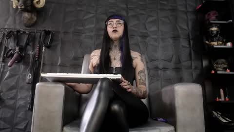 Snapshot of agata_darkness chatting on May 20, 2026, 5:08 pm Miss Agata online show from May 20, 2026, 5:08 pm